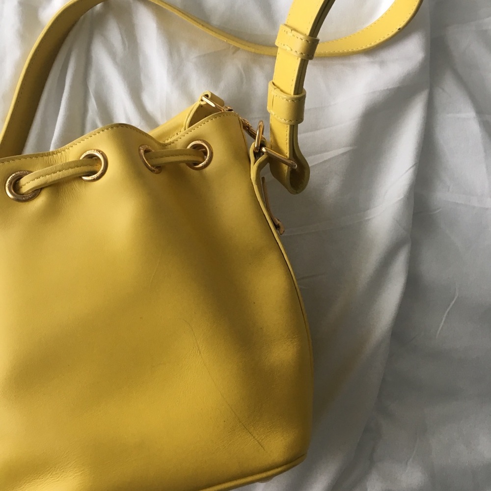 Saint Laurent Emmanuelle Bucket Bag - Picture 3 of 4